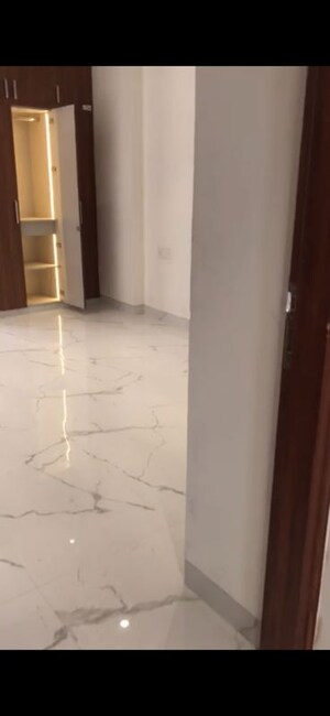 Bathroom in 3 BHK Builder Floor at BPTP District Faridabad, Sector 81 – for Rent