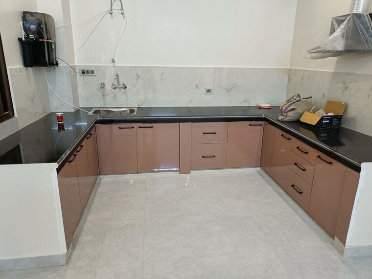 Kitchen, rishita-mulberry-heights 3.5 Bedroom 2152 Sq.Ft. Apartment In Sushant Golf City Lucknow 10457796