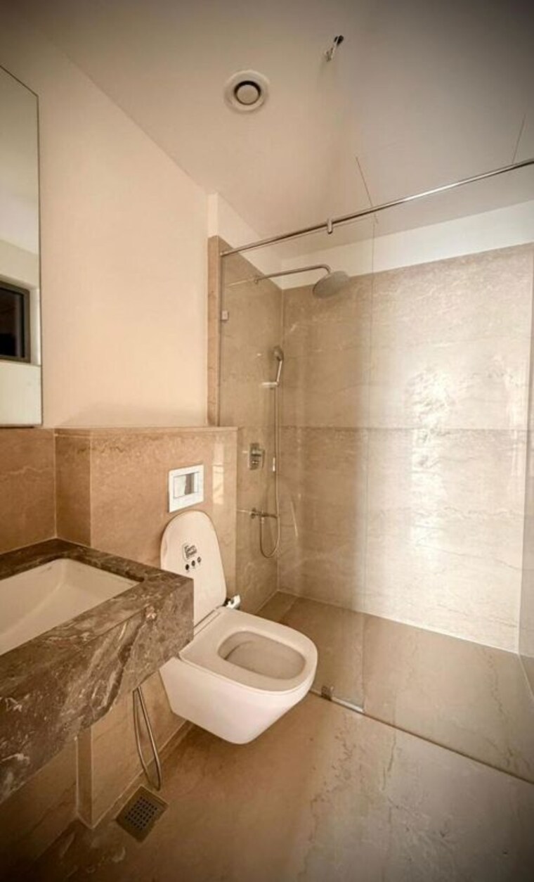 Bathroom, piramal-mahalaxmi 4 Bedroom 1890 Sq.Ft. Apartment In Mahalaxmi Mumbai 10457811