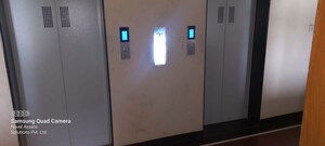 Room in 4 BHK Apartment at Mahindra Lifespace Le Mirage, Boat Club Road – for Sale