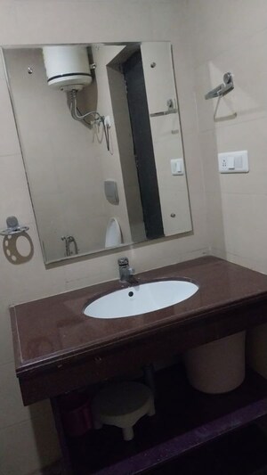Washroom in  Pg at Islampur – for Rent