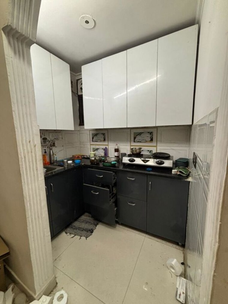 Kitchen, panchsheel vihar 3 Bedroom 1500 Sq.Ft. Builder Floor In Panchsheel Vihar Delhi 10457834
