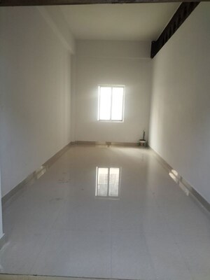 Room in  Office Space at Ansal API Shopping Square, Sushant Golf City – for Rent