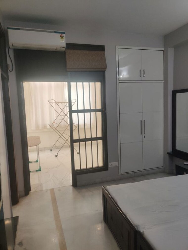 Room, ardee-city 2 Bedroom 1150 Sq.Ft. Builder Floor In Sector 52 Gurgaon 10457835