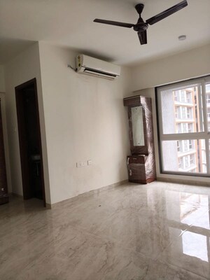 Room in 3 BHK Apartment at Shubh Nirvana, Viman Nagar – for Rent