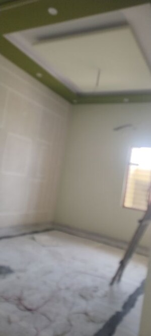 Room in 4 BHK Independent House at Salarpur Jalalpur – for Sale