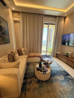 3 BHK + Servant Room,Study Room Apartment For Sale in Piramal Mahalaxmi