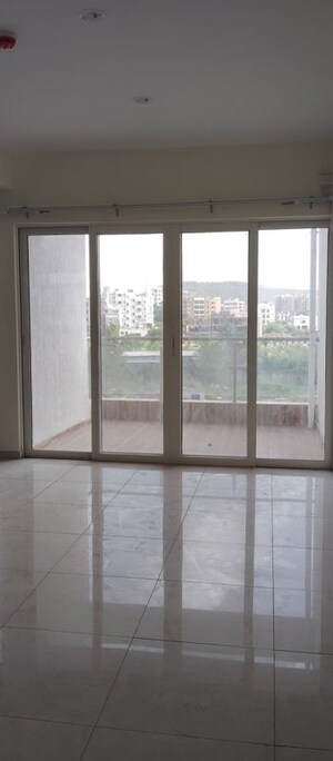 Room in 2.5 BHK Apartment at Kolte Patil Life Republic Sec R7 7th Avenue I, Hinjewadi – for Sale