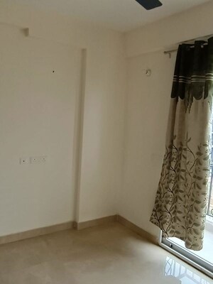 Building Lobby in 2 BHK Builder Floor at Signature Global Park, Sohna Sector 36 – for Rent