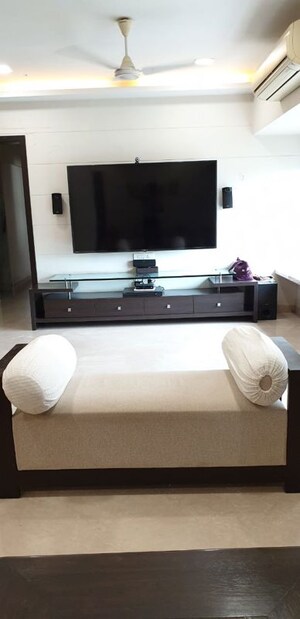 Room in  Apartment at Gulmohar Colony – for Rent