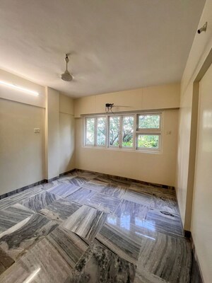 Bedroom in  Apartment at Andheri West – for Rent