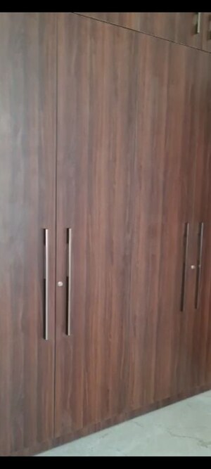 Furnished Amenities in 3 BHK Apartment at Piramal Vaikunth, Balkum Pada – for Sale