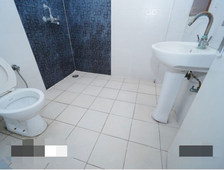 Bathroom, panchsheel-wellington 2 Bedroom 1197 Sq.Ft. Apartment In Dundahera Ghaziabad 10458006