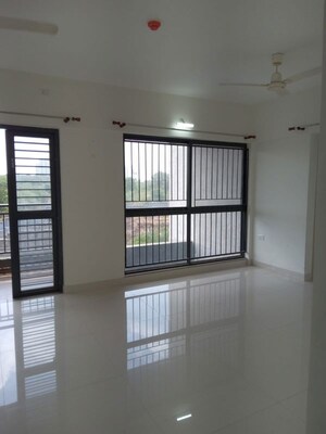 2 BHK Apartment For Rent in Kumar Palmspring Towers, Undri