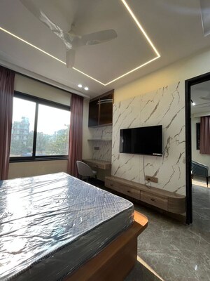 Kitchen in 2 BHK Builder Floor at Sector 40 – for Rent