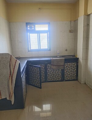 Bedroom in 2 BHK Apartment at Marol – for Rent