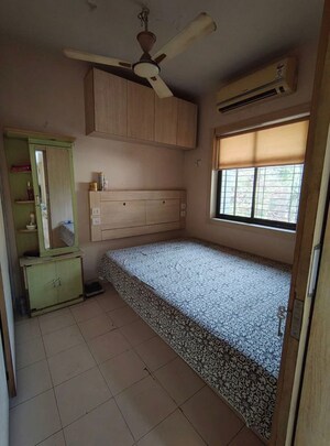 Room in 2 BHK Apartment at Devram Smruti CHS, Dombivli East – for Rent