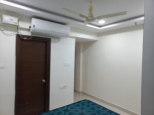 Room in 3 BHK Apartment at SMR Vinay Iconia Hyderabad, Kondapur – for Rent