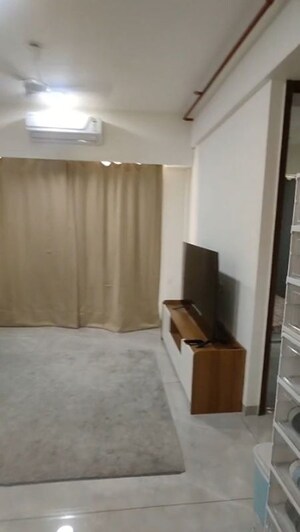 Room in 2 BHK Apartment at Hubtown Seasons, Chembur – for Sale