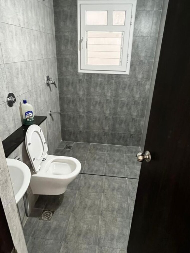 Bathroom, puravankara-purva-zenium 2 Bedroom 997 Sq.Ft. Apartment In Hosahalli Bangalore 10458081