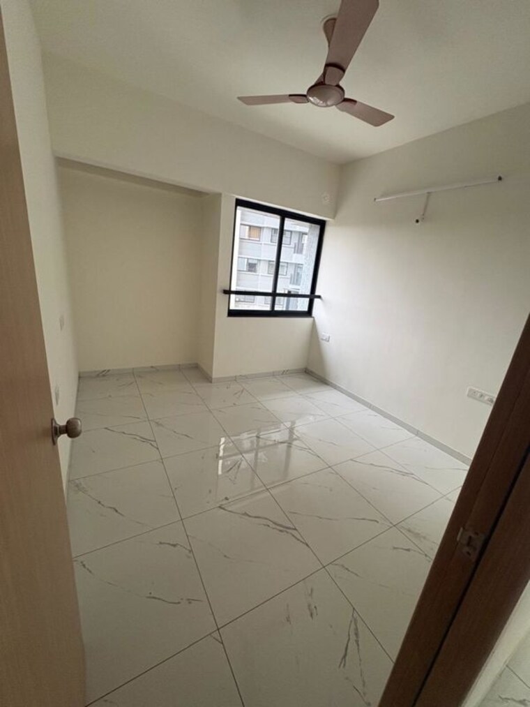 Room, mahindra-nestalgia 3 Bedroom 1250 Sq.Ft. Apartment In Pimpri Pune 10458095