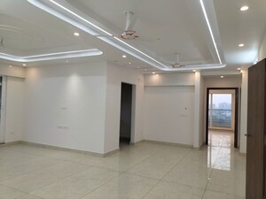 Room in 2 BHK Apartment at Rishita Mulberry Heights, Sushant Golf City – for Rent