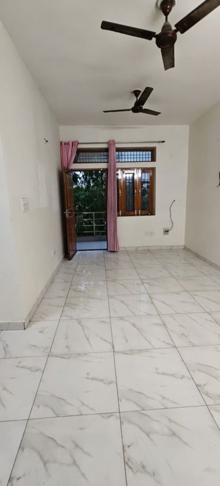 Room, sector 23 2.5 Bedroom 1200 Sq.Ft. Villa In Sector 23 Gurgaon 10458117