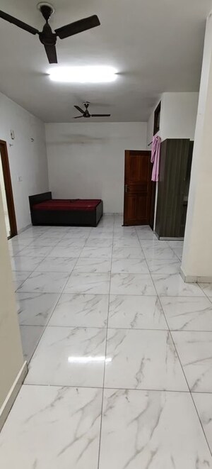 Bathroom in 2.5 BHK Villa at Sector 23 – for Rent
