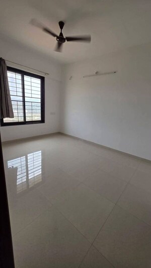 Room in 1 BHK Apartment at Kohinoor Sportsville, Hinjewadi – for Rent