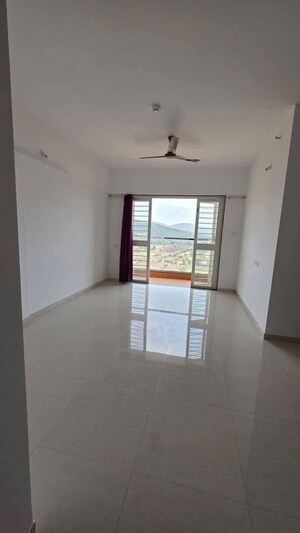 Room in 1 BHK Apartment at Kohinoor Sportsville, Hinjewadi – for Rent