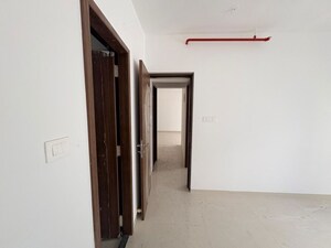 Room in 2 BHK Apartment at Somwar Peth – for Rent