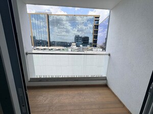 Furnished Amenities in 2 BHK Apartment at Somwar Peth – for Rent