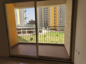 Room in 3 BHK Apartment at Pride Purple Park Titan, Hinjewadi – for Rent