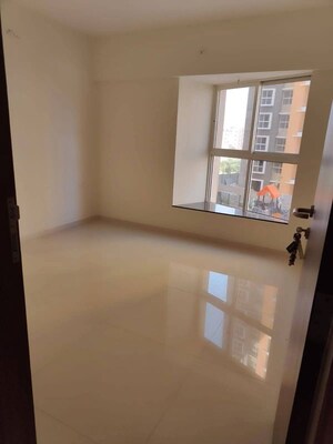 Room in 3 BHK Apartment at Pride Purple Park Titan, Hinjewadi – for Rent