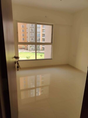 Room in 3 BHK Apartment at Pride Purple Park Titan, Hinjewadi – for Rent
