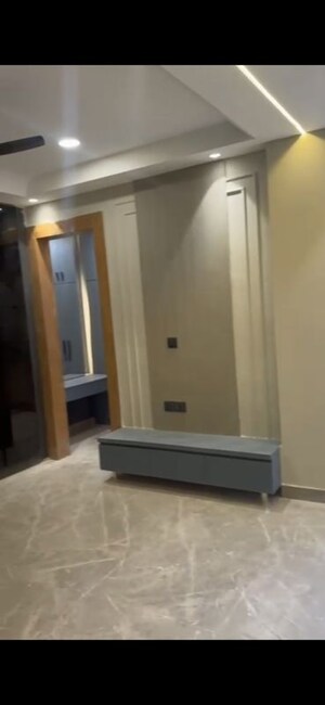 3 BHK Builder Floor For Rent in Sector 85