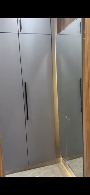 Furnished Amenities in 3 BHK Builder Floor at Sector 85 – for Rent