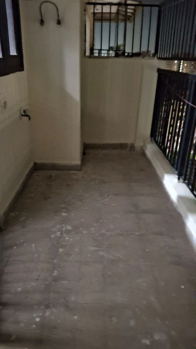 Balcony, gulmohur-garden 3.5 Bedroom 1480 Sq.Ft. Apartment In Raj Nagar Extension Ghaziabad 10458180