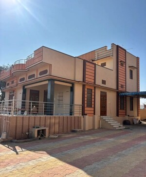 5 BHK Independent House For Sale in Nilmatha