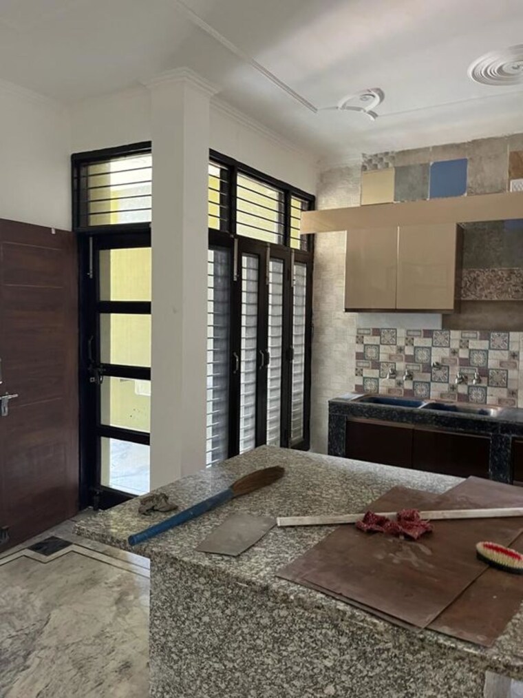 Kitchen, sector 85 4 Bedroom 3150 Sq.Ft. Builder Floor In Sector 85 Faridabad 10458236