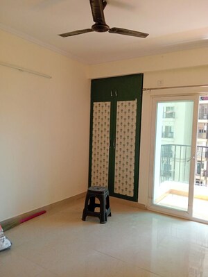 Room in 2 BHK Apartment at Nilaya Greens, Raj Nagar Extension – for Rent