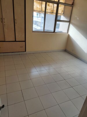 Bathroom in 3 BHK Apartment at DLF Exclusive Floors Owners Society, Sector 53 – for Rent