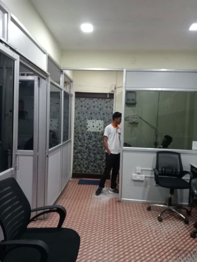 Living Room, camac street Commercial Office Space 600 Sq.Ft. In Camac Street Kolkata 10458261