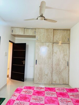 Furnished Amenities in 3 BHK Apartment at Taleigao – for Rent