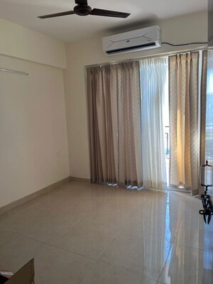 Room in 1 BHK Builder Floor at Sector 54 – for Rent