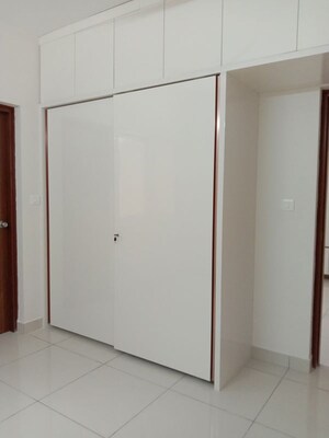 Room in 2 BHK Apartment at Brigade El Dorado, Bagaluru – for Rent