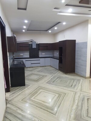 Kitchen in 3 BHK Builder Floor at Sector 75 – for Rent