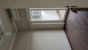 Furnished Amenities in 2.5 BHK Builder Floor at Central Park Flower Valley, Sohna Sector 33 – for Rent