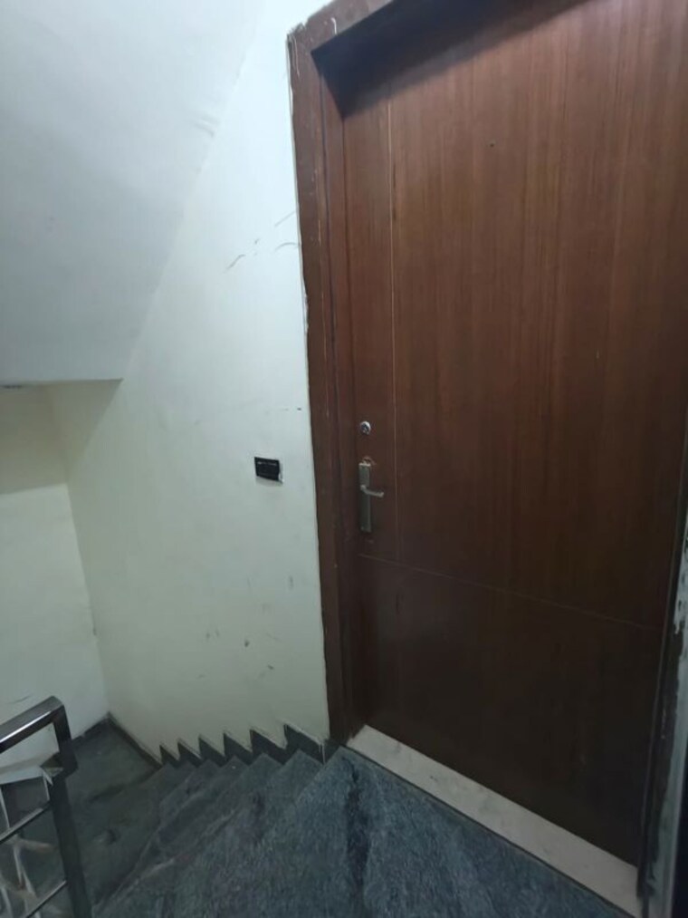 Room, vipul-world-floors 3 Bedroom 240 Sq.Yd. Builder Floor In Sector 48 Gurgaon 10458336