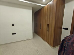 Room in 3 BHK Builder Floor at Vipul World Floors, Sector 48 – for Sale